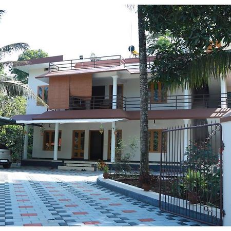 Kattappana Anand Homestay מראה חיצוני תמונה